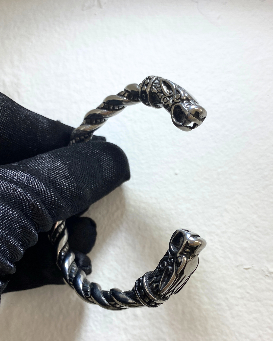 Dragón Brazalete