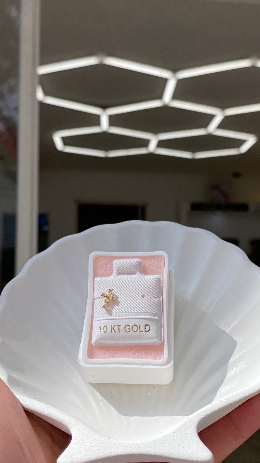 Broquel Cruz Oro 10k