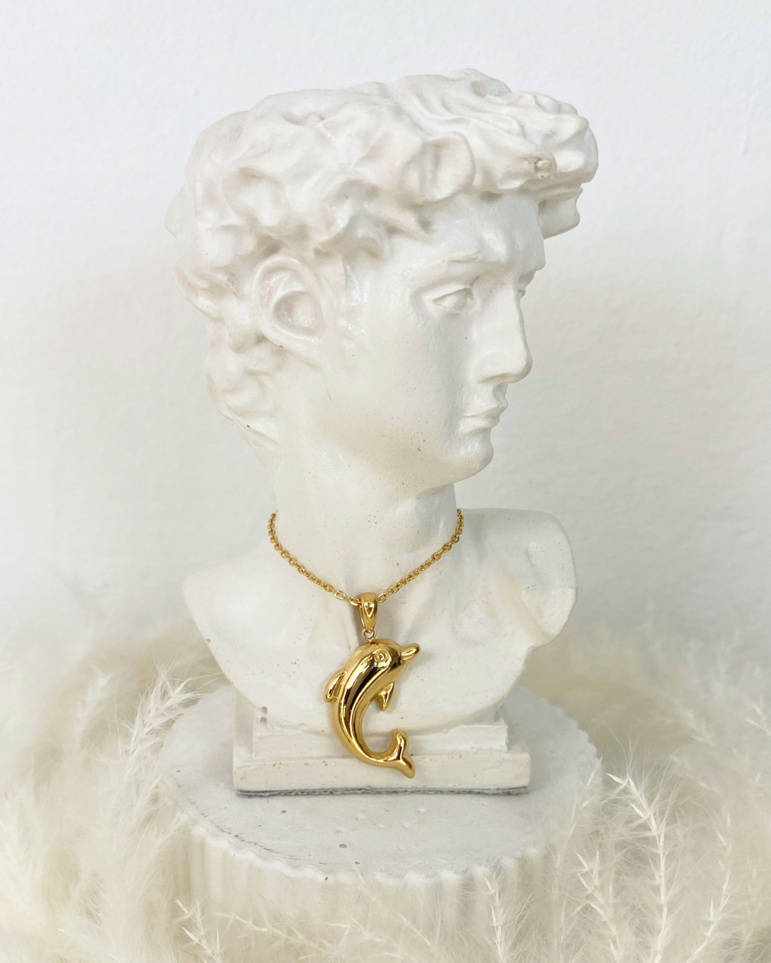 Dolphin Collar