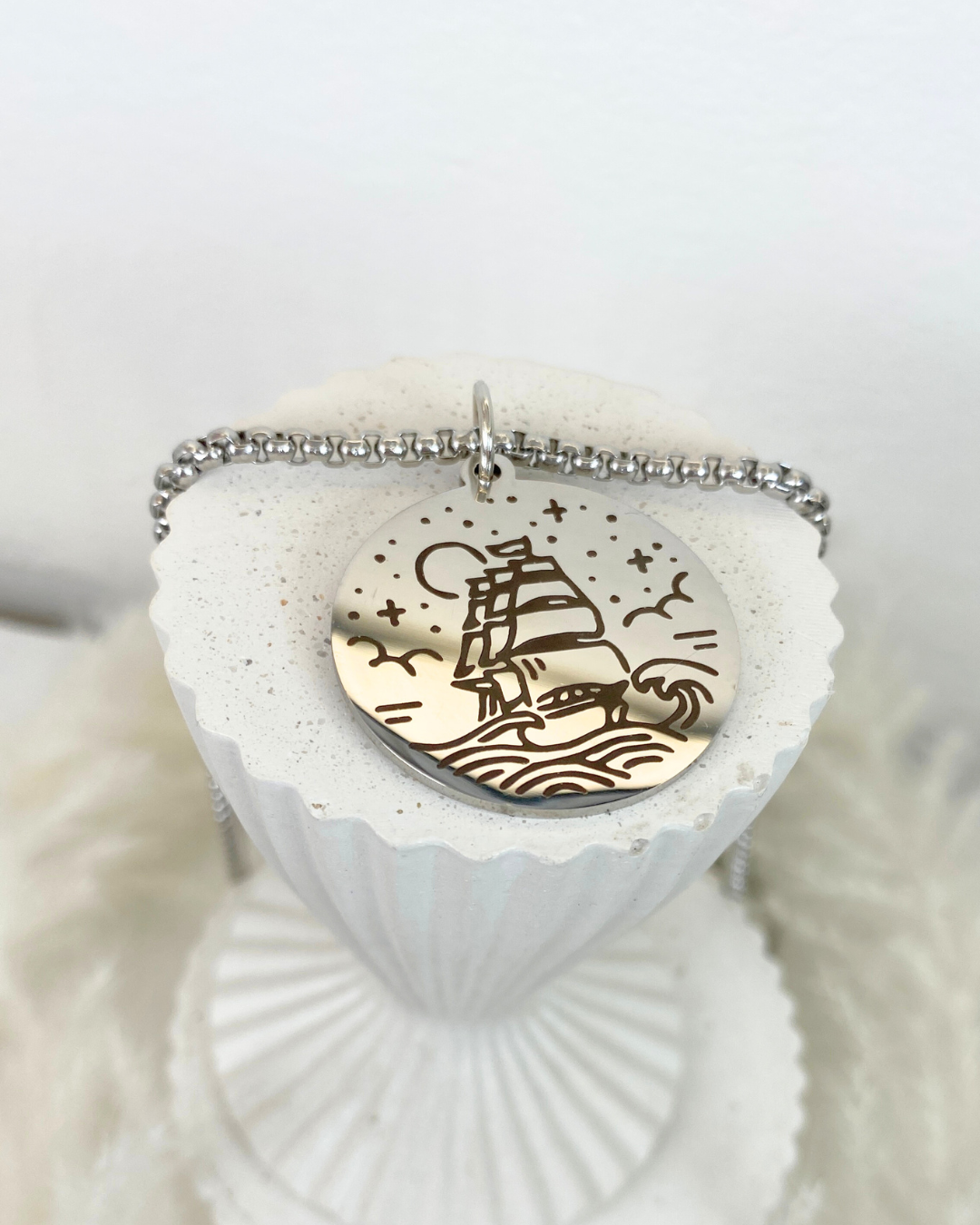 Ship Collar