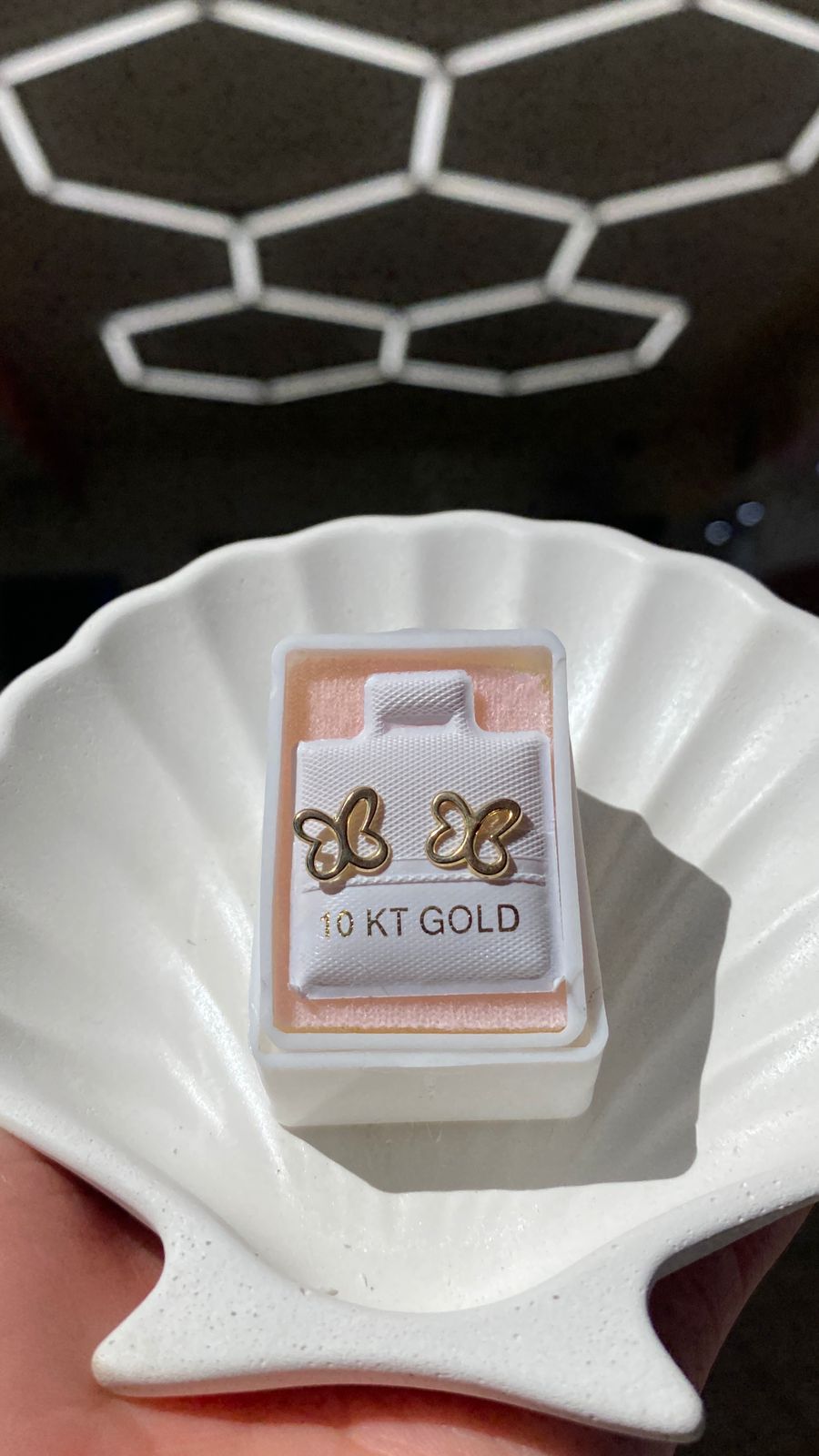 Broquel Mariposa Oro 10k