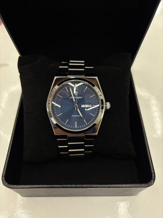 Poedagar Magno Reloj