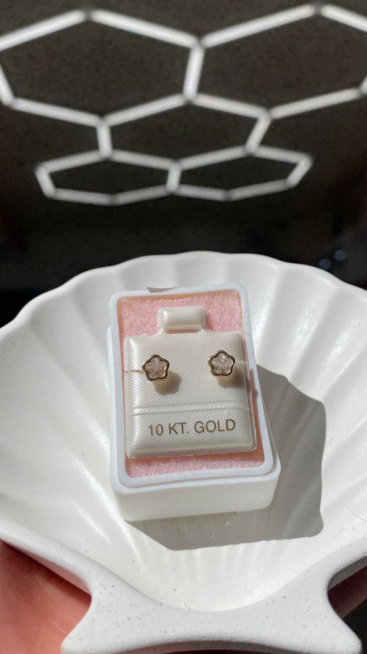 Broquel Flor Oro 10k